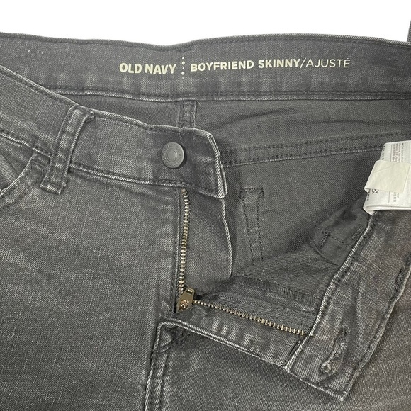 OLD Navy Boyfriend Skinny Jeans Distressed Leandra Black Womens Regular - Picture 7 of 8